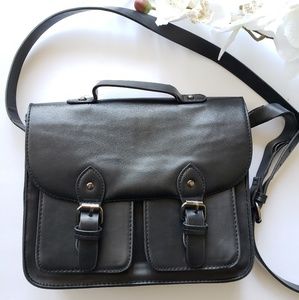 FINAL SALE!❤ BSK MUST HAVE BAG